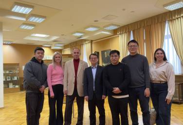 Наука без границ: делегация из Китая в гостях у кафедры демографии ВШССН