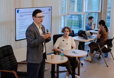 Лекция о социологии эмоций: как это было