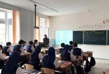 Проект «ВШССН — школам» продолжается